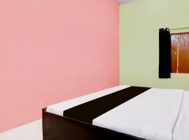 Hotel O 82972 Luxury Guest House，位于Bijnor的酒店