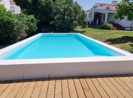 Casa da Tita，位于阿拉奥洛斯的酒店