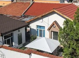 ZORA mini APARTMENT