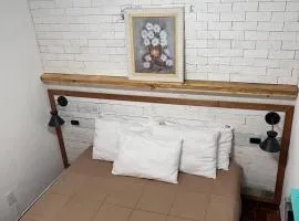 Colinna Hostel
