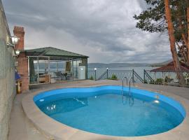 Blue Panorama Sevan，位于塞凡的酒店