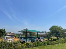 Kidepo Adere Lodge，位于Karenga的酒店