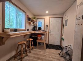 Highway HotTub Hideaway
