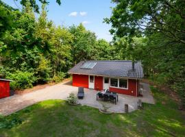 3 Bedroom Beautiful Home In Ansager，位于安斯艾厄的酒店