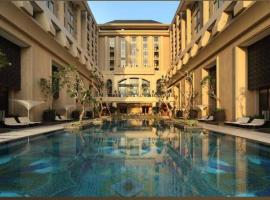 Hotel Tentrem Yogyakarta，位于Jetis的酒店