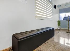 Hotel O Poptavern Premium，位于Chacka的酒店
