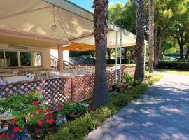 Villaggio Camping Maratea，位于马拉泰亚的酒店