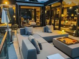 Kasbah Omara Luxury Villa - Batur Mountain View