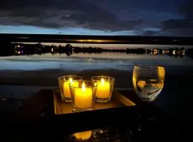 Hausboot KOMET Luxus und Natur pur max 5 Pers