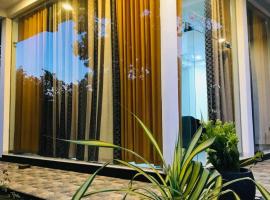 Ops Poinix Hotel