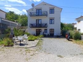 Studio Soline Dani 5，位于索利纳的酒店