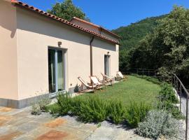 Cascina Elide - Camere vista mare in campagna，位于奎里阿诺的酒店