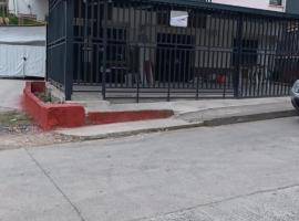 La Estrella 2，位于多斯克布拉达斯的酒店