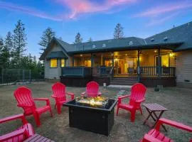 Moonrise Lodge - A Large Vacation Home in Mariposa