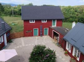 Three Little Birds Suite，位于Plaški的酒店