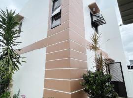 Maison de Jacinta - 3BR HOUSE NEAR DLSU-D，位于达斯马里尼亚斯的酒店