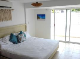Rustic Hotel Isla Mujeres，位于女人岛的酒店