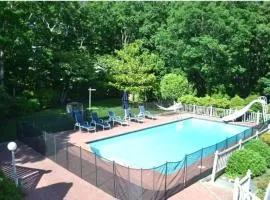 Very Large private house with pool, fire pit, outdoor shower near beaches