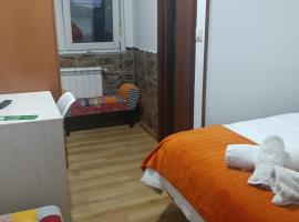 Pensión atlantico，位于穆希亚的酒店