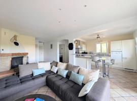 Appartement familial 114 m2 proche Bayonne，位于阿斯帕朗的酒店