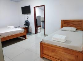 Kanaq Hotel Tours，位于莱蒂西亚的旅馆
