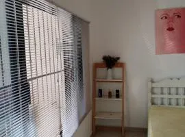 Recámara amueblada en casa