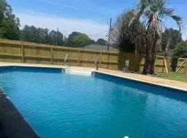 Convenient to UA & Mercedes on private property