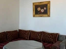 Cozy place, 1 min from the Beach