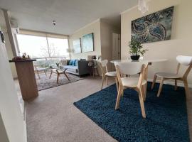 Cómodo depto equipado en Curicó, 2 dormitorios 2 baños，位于库里科的酒店