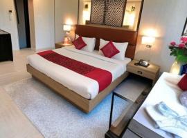 Hotel Almati Inn With Free Airport shuttle