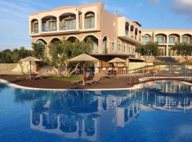 Elegance Luxury Executive Suites - Adults Only，位于查加基恩的酒店