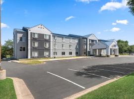 Comfort Inn & Suites Olathe - Kansas City，位于奥拉西的酒店