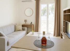 Athanasia's Place，位于埃尔莫波利斯的自助式住宿