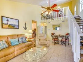 Cheerful 1-bedroom townhouse with spacious loft