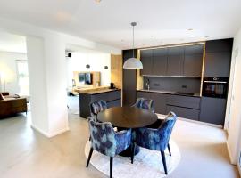 NEW! Calm City Design-House, U-Bahn, Terrace, Office，位于慕尼黑的酒店