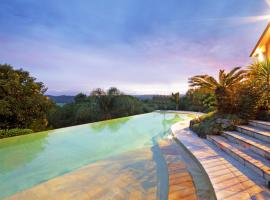 River Rock Retreat，位于Maroochy River的酒店
