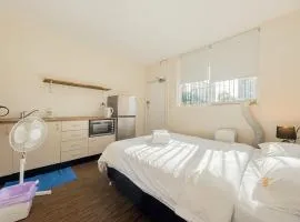 Burwood Cozy Studio