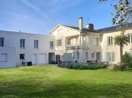 BEAU DUPLEX 80 m2 100 metre de la plage