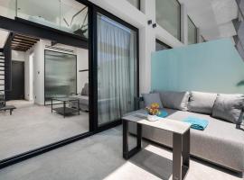 Agkyra Hotel，位于罗德镇的带停车场的酒店