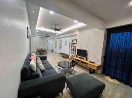 The Venus Sweet home