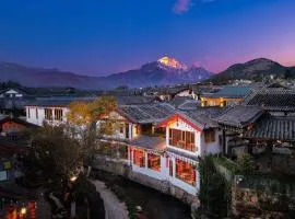 丽江慕涯水景中式庭院