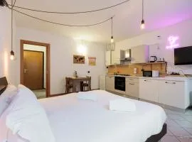 BGY Airport And Bedroom