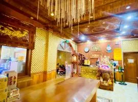 hotel NGỌC QUÍ