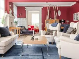 Elegant 8BR Mansion Retreat