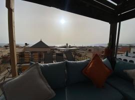 Surfer's Heimat Hostel，位于塔姆拉赫特乌兹达尔的酒店