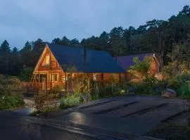 箱根芦之隠 Ashi Hakone Cabin Retreat