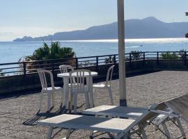 Casa Vittoria - Chiavari，位于基亚瓦里的酒店