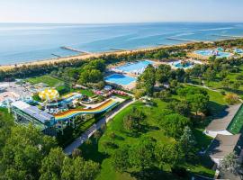 Pra' Delle Torri - Adria Holiday Mobile Homes，位于卡奥莱的露营地