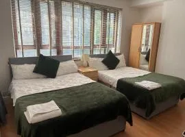 Comfortable bedrooms in central London
