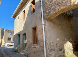 Maison des Remparts，位于Montbrun-des-Corbières的酒店